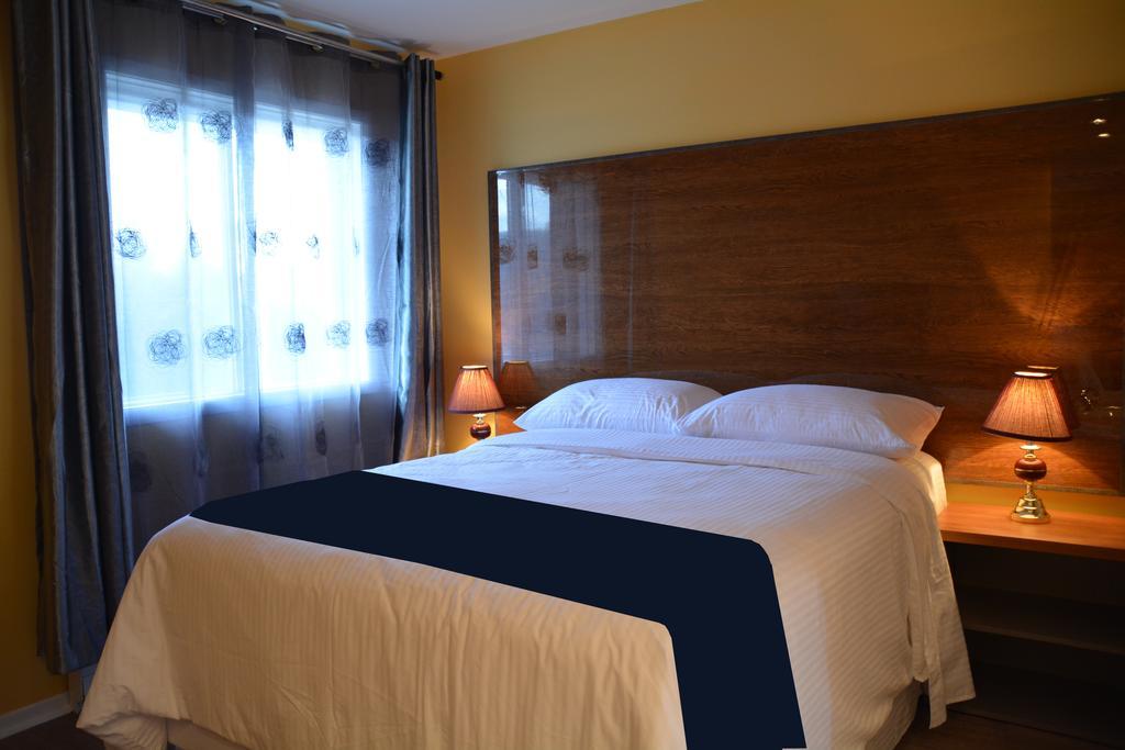 Saint-Sauveur-des-Monts Motel Des Pentes Et Suites חדר תמונה