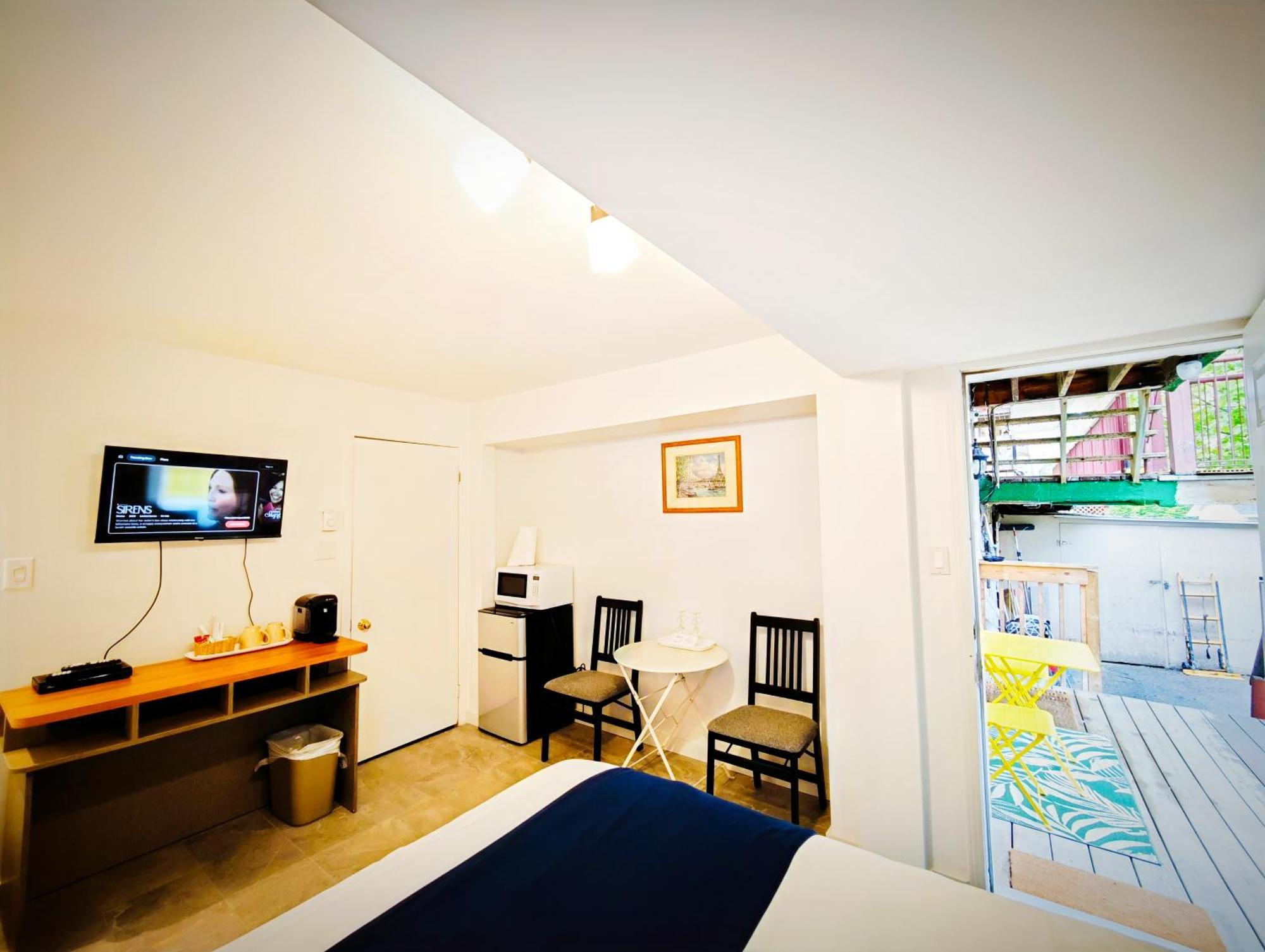 Saint-Sauveur-des-Monts Motel Des Pentes Et Suites מראה חיצוני תמונה